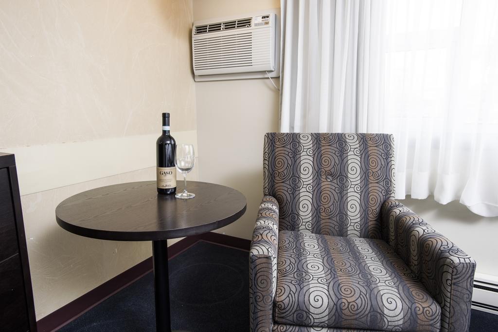 Hotel Le Deville Par G5 Rouyn