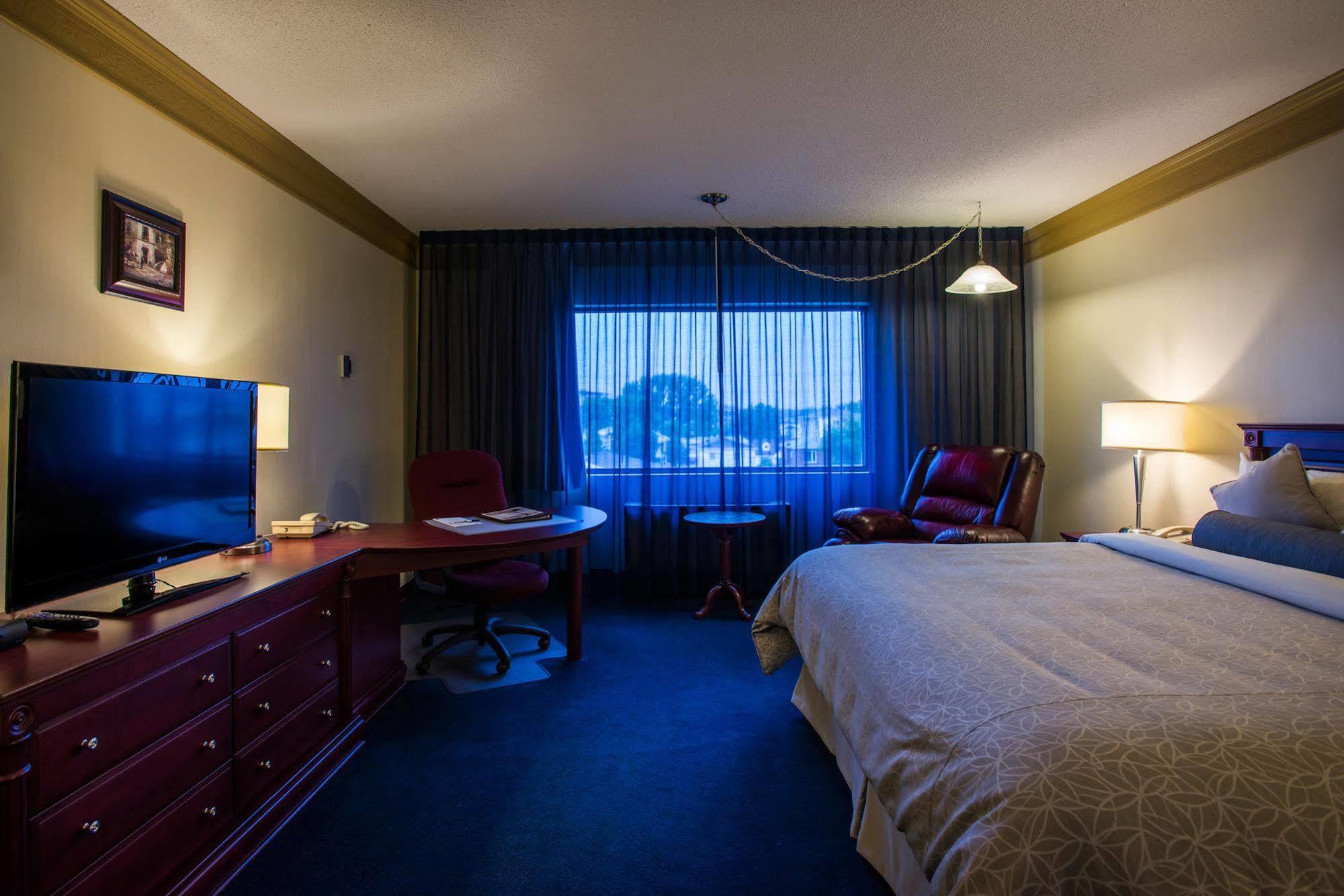 Le Deville Par G5 Hotel 3*