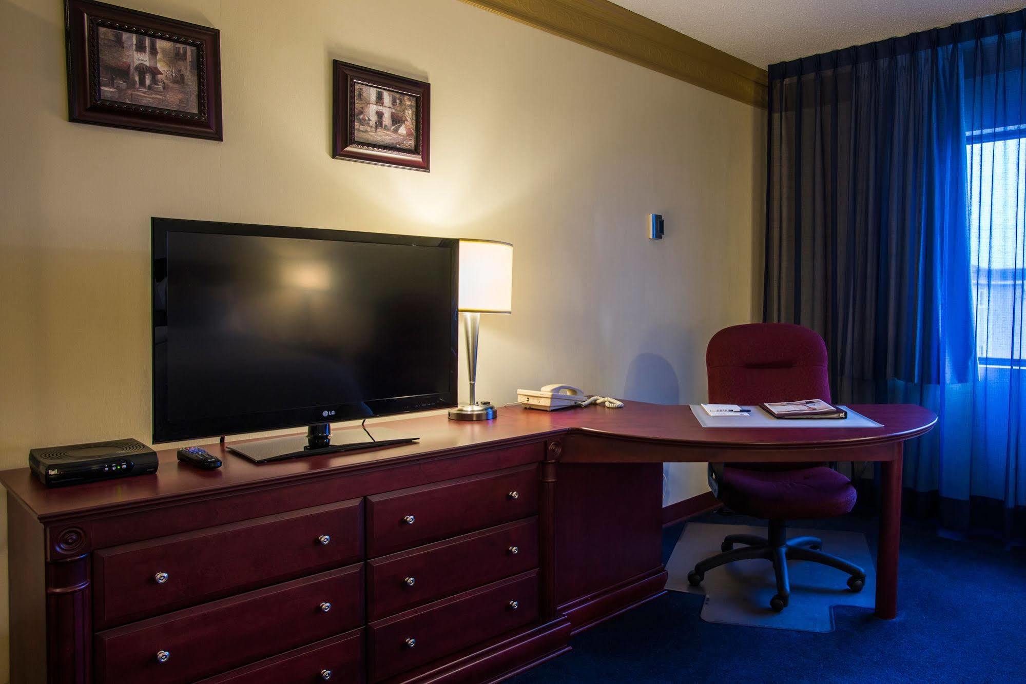 Le Deville Par G5 Hotel Rouyn